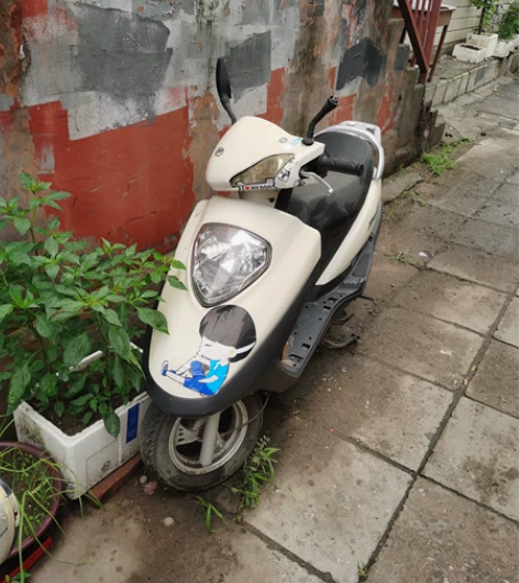 17年电喷力帆摩托车，就跑了6000我也不...