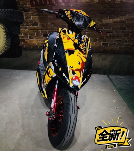 战速电动车工厂直销终极版标配版都有,标价为...