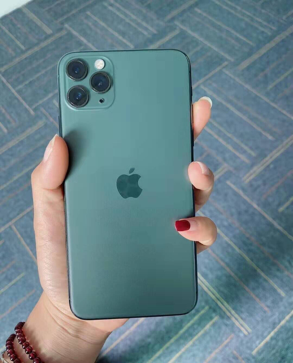 低价出苹果11pro256G女生自用手机顺...