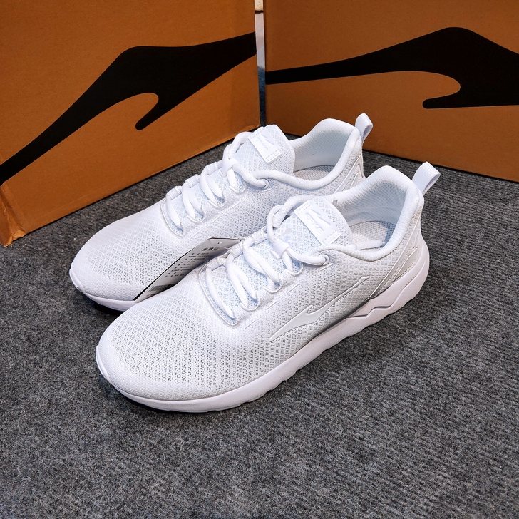 微瑕疵特价 全新正品 41码 鸿星尔克 休...