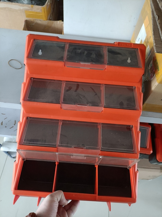 拓为零件盒,二手,落灰,使用正常!一共有七...