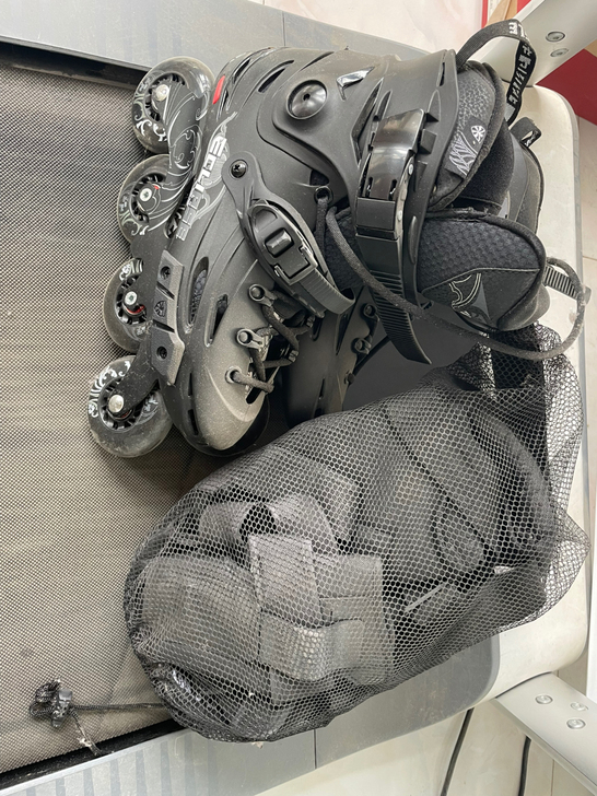 正品飞鹰轮滑鞋F5S成人平花鞋初学滑冰旱冰...