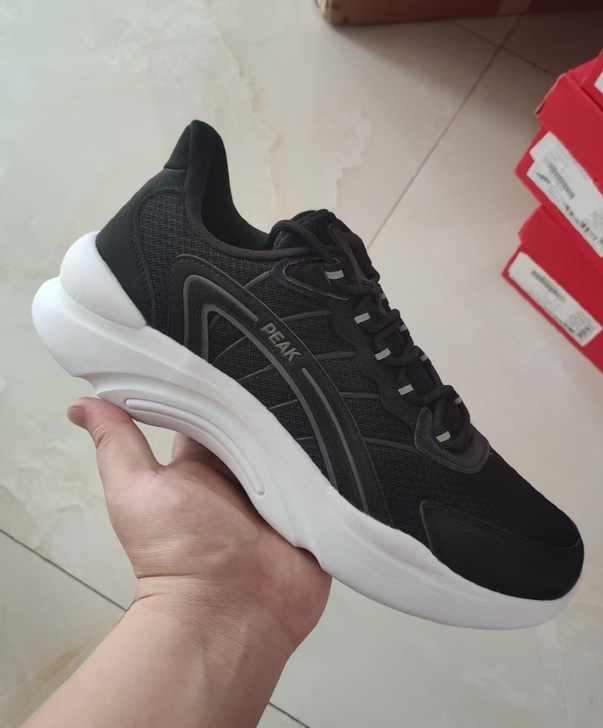 匹克43码运动鞋休闲鞋，脚感很棒，原盒，1...