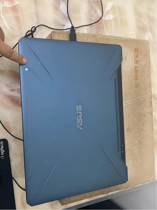 120电竞屏i7九代1650华硕飞行堡垒7...