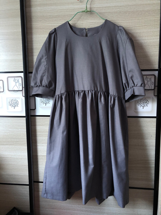 衣服质量非常好非常厚实 不易皱