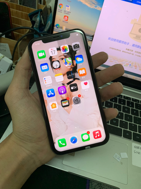 iPhone11 64g