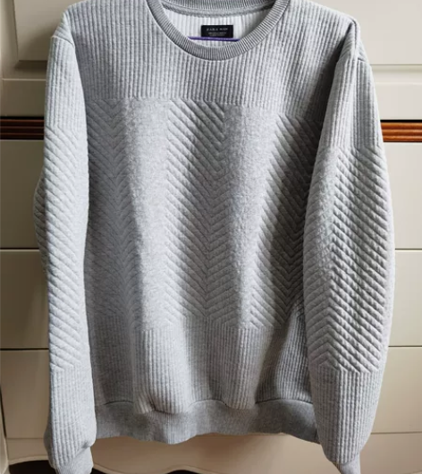 ZARA男士套头卫衣 空气棉质感 有一定厚...