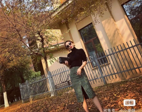 私人定制秋冬小香风格子亮丝高腰羊毛包臀裙半...