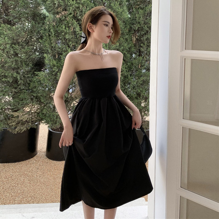 小礼服 试穿过一次，没过水，无吊牌