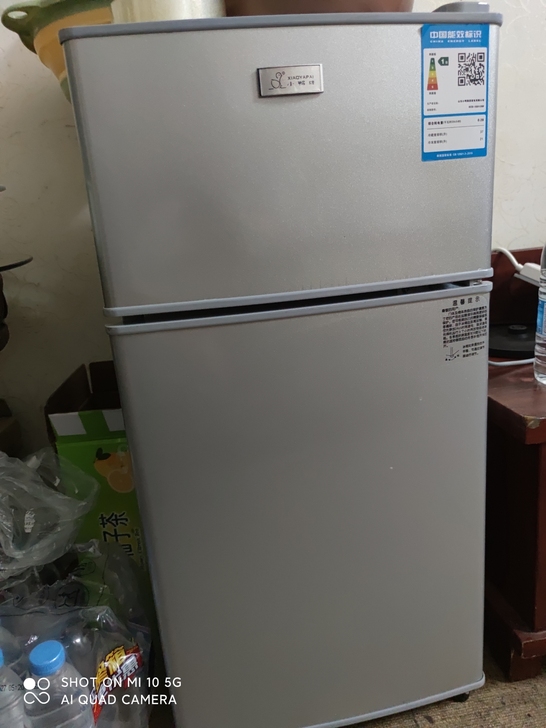 9.9成新冰箱，一级节能，58升