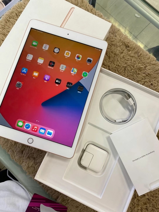 Ipad 2019款 10.2寸 金色
