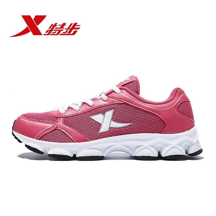 特步XTEP女性跑步鞋