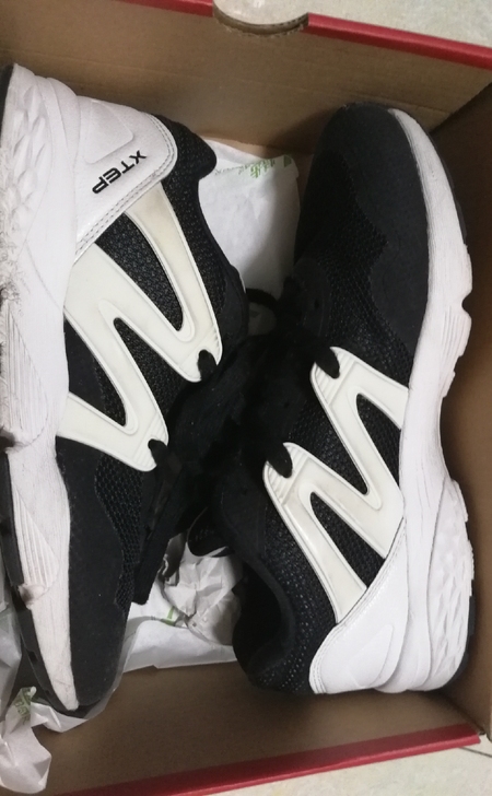 特步运动鞋 39码