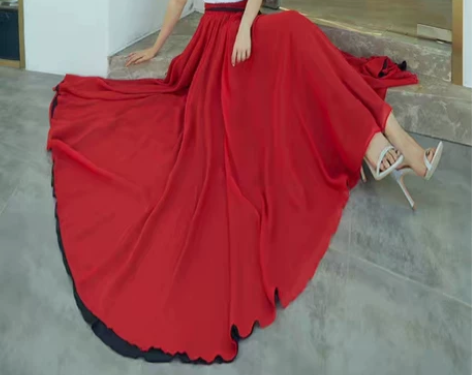 全新720大摆裙双层雪纺裙,买来仅试穿,不...