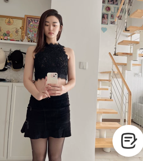 荷叶边翻毛皮短裙 黑色M码9成新适合两尺一...