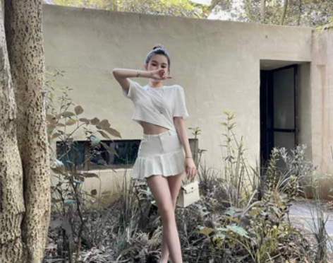 woppei   iamgi*荷叶边超短白...