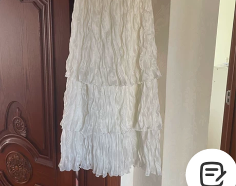 三层蛋糕裙9新仅穿过一次 松紧腰围 本人腰...