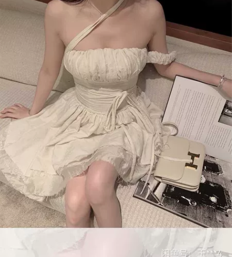 Xuer Studio一字肩性感连衣裙女夏...