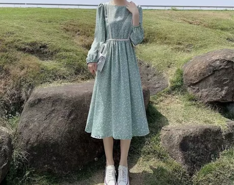 零售价69 学院风碎花裙m-2xl 255...