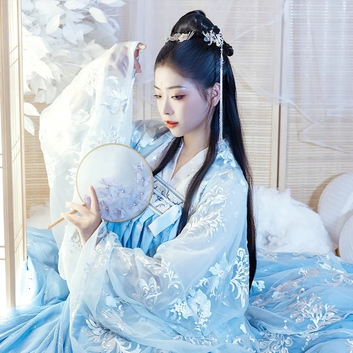 云汐梦 墨子研 原创汉服大袖衫
