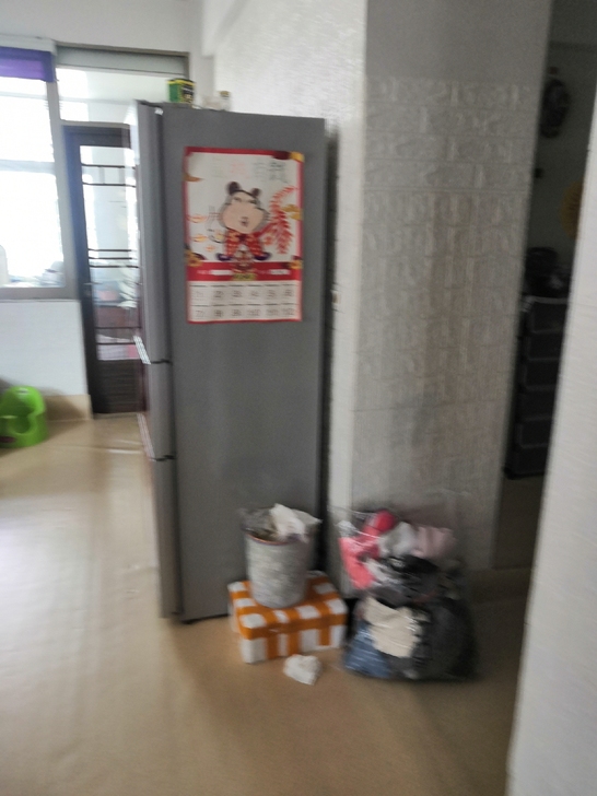 三层美的冰箱