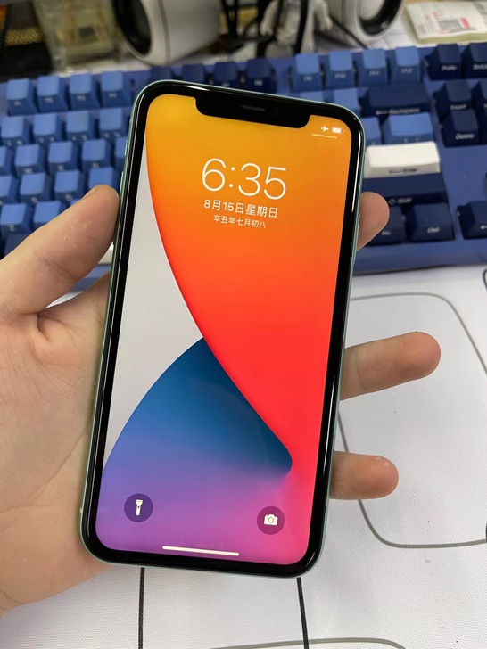 iphone 11无锁256g靓机