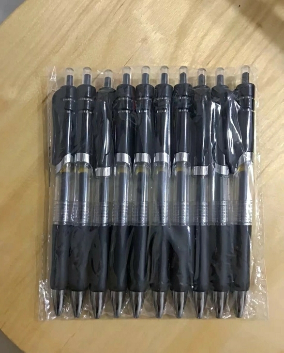 包邮包邮  全新按动中性笔0.5mm笔芯圆...