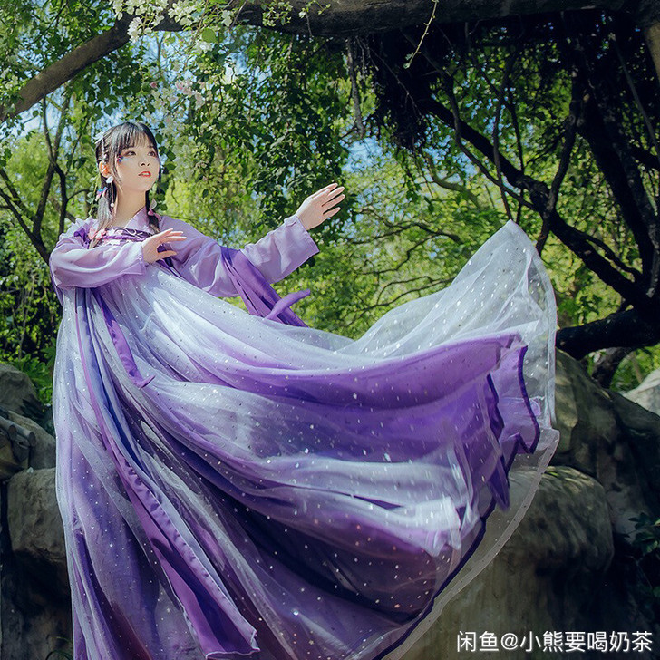 汉服科幻，换jk换lo，其他的也可以问问啦...