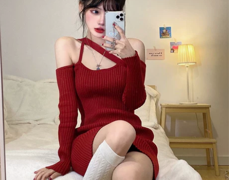 ＃辣妹红裙 针织辣妹纯欲红裙~ 春秋冬季可...