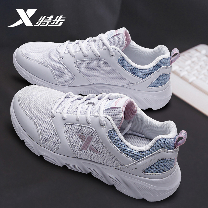 XTEP/特步 跑步鞋