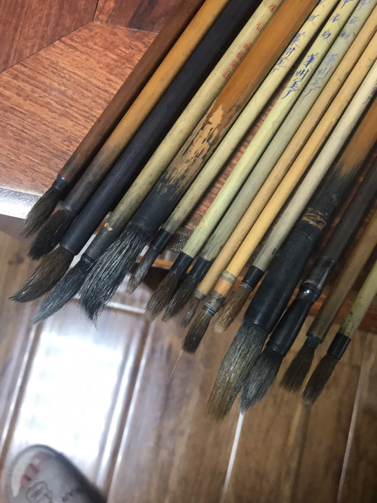 老书画毛笔。..........。老旧书画...