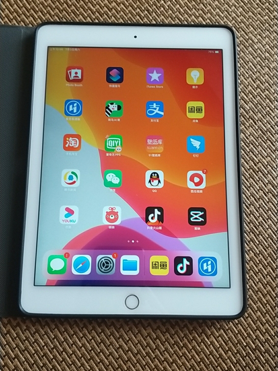 ipad Air2插卡版＋64g