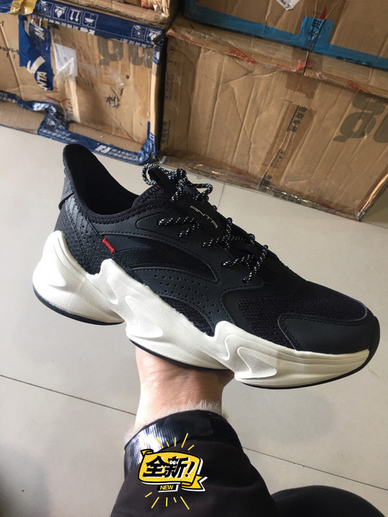 安踏老爹款休闲鞋 尺码41/42