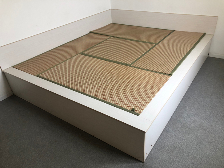 榻榻米，2.4米长，2米宽，高40厘米，内...