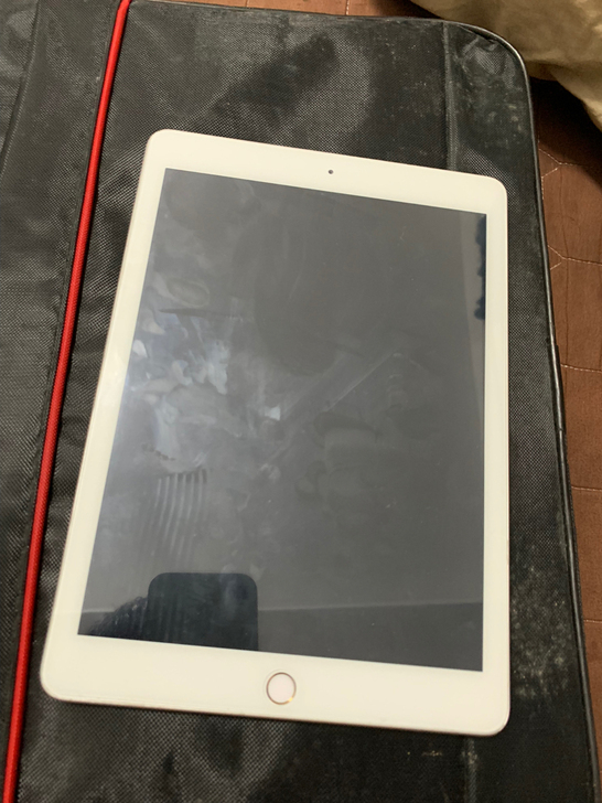 ipad2018(a1893)  32G ...