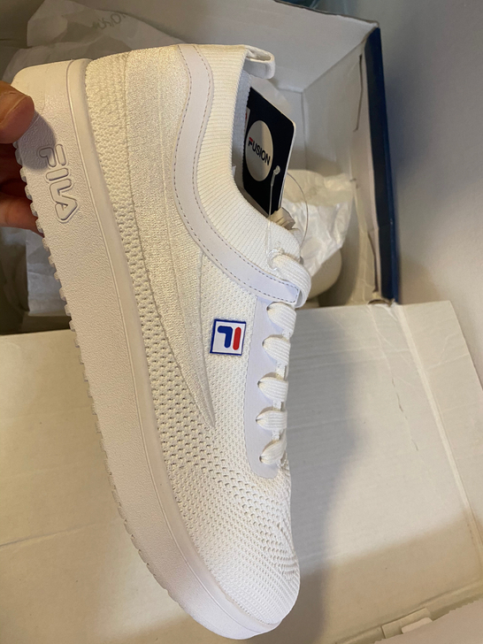 斐乐 网球板鞋 全新