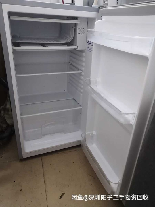 奥马单门冰箱92升九成新一级能效，正常使用...