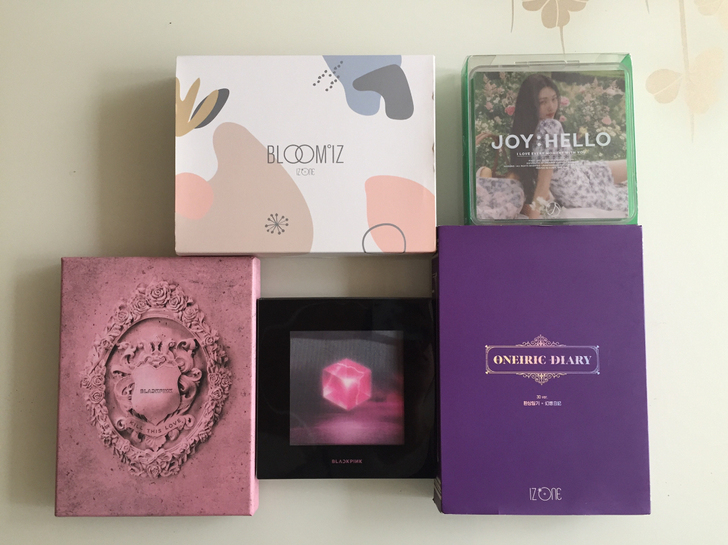 出一些专辑 BLACKPINK ktl 嘟...