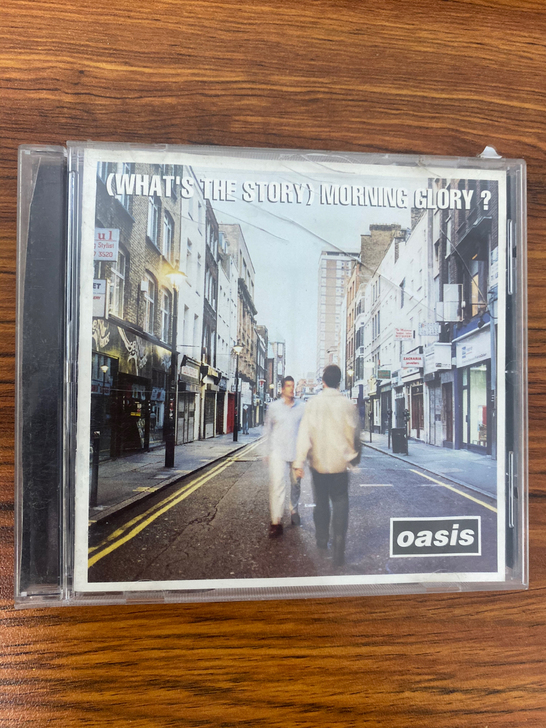 Oasis 1995年经典到无以复加的专辑...