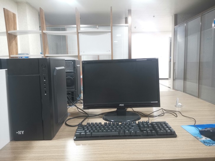 台式电脑6台，550/一台 配置看图