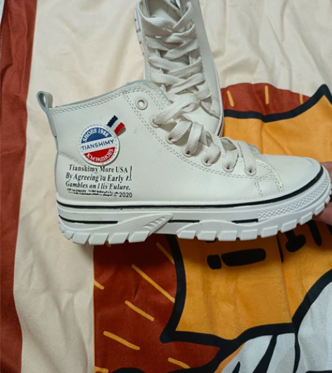 服装店亏损处理，需要的下单拍吧，只有3双，...