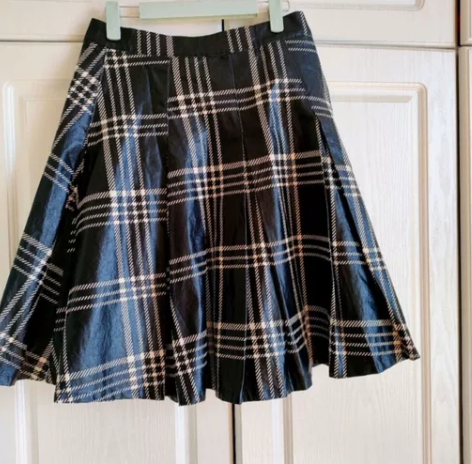 包邮 压褶格子中裙 腰围70,裙长56欢...