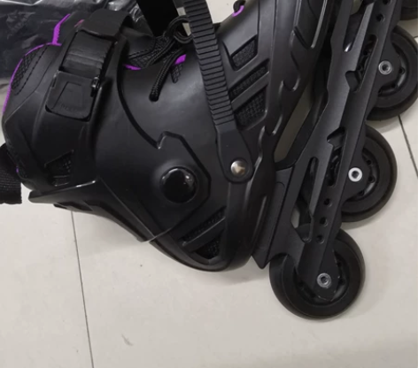 旱冰鞋35码。新旧程度 9成新 没用过几次...