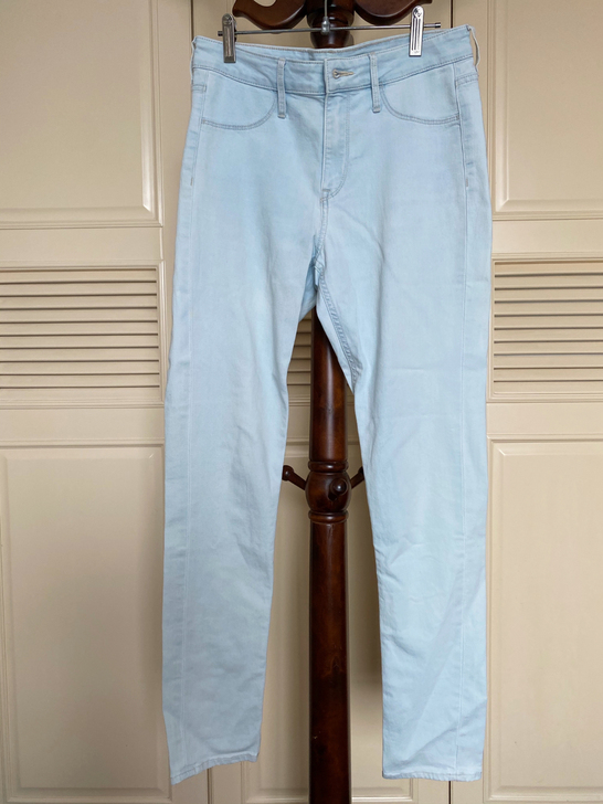 牛仔裤 夏日 水蓝色