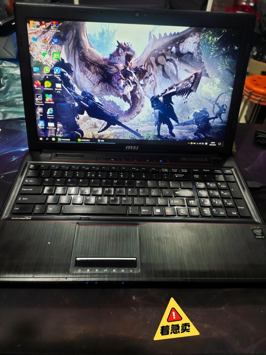 微星游戏笔记本，维修标签没有动，换了240...