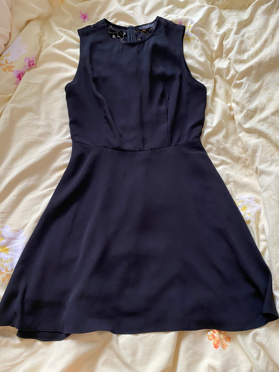 UR连衣裙M码买来没穿几次