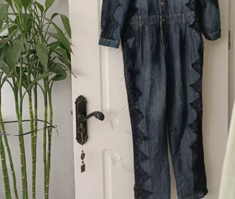 牛仔连体裤蕾丝边 衣长140.胸围98.全...