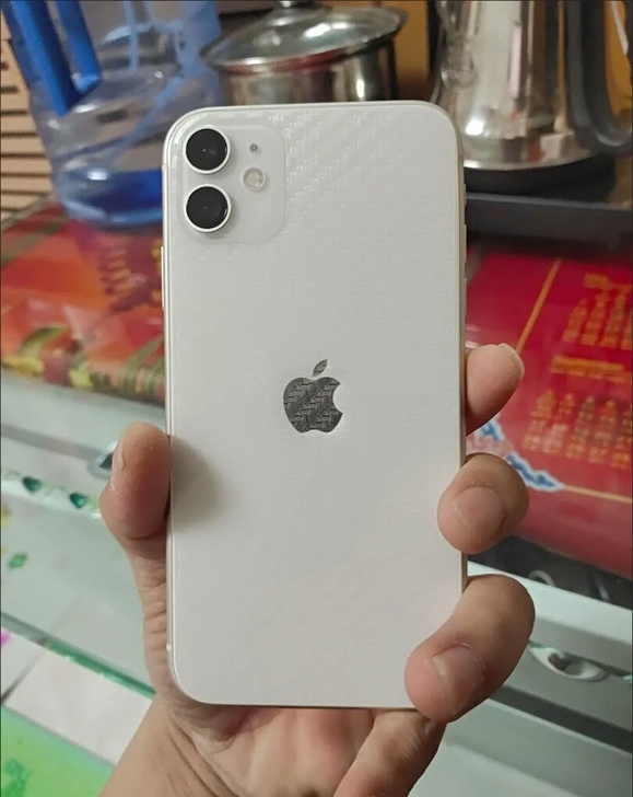 女友用的 iphone11苹果11国行12...