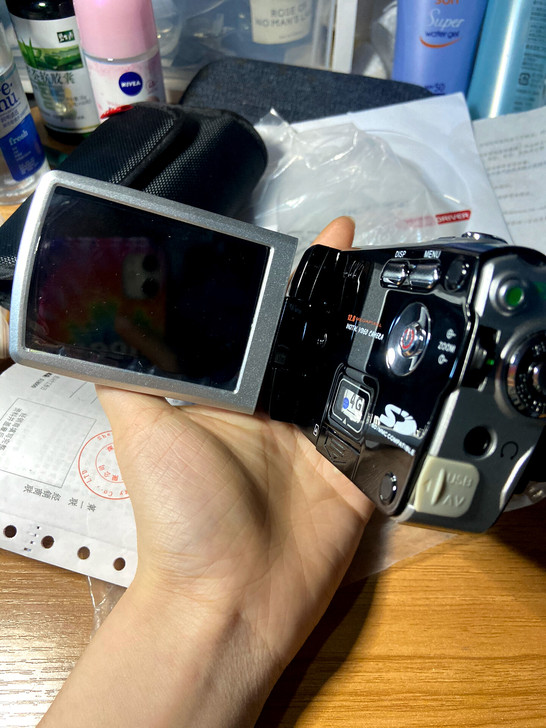 入门级数码VLOG摄像摄影机高清手持DV录...
