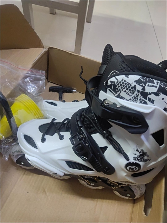 闲置轮滑低价出！